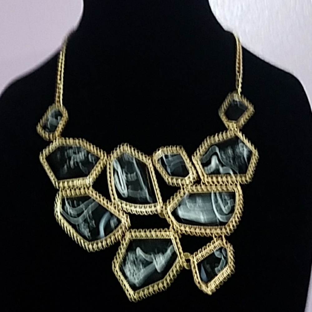 Necklace - Picture 7 of 10